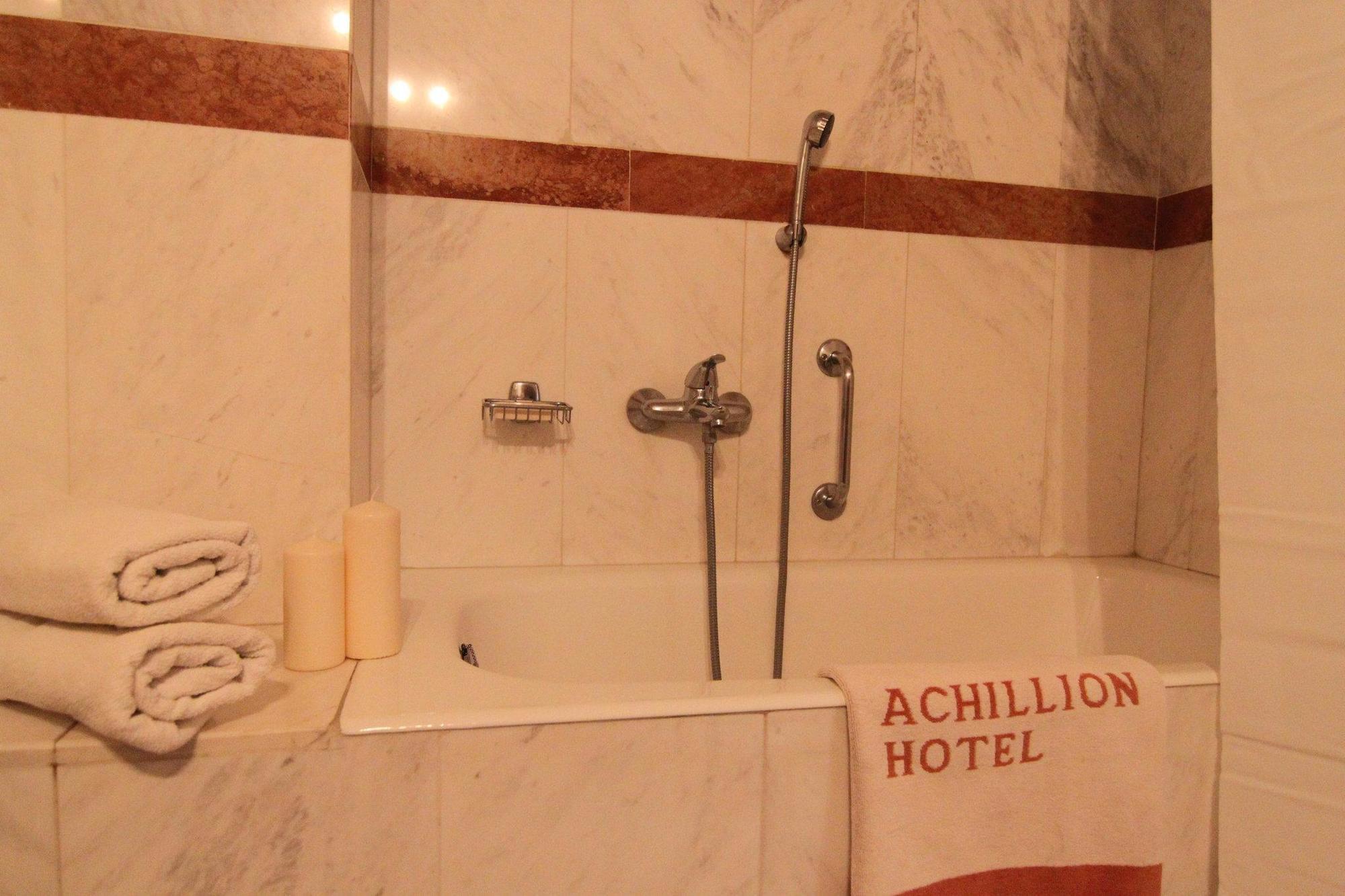 Achillion Hotel Athena Bagian luar foto